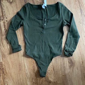 PINK/VS bodysuit SMALL